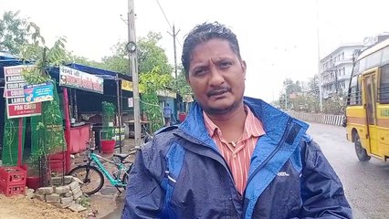 तोड़फोड़ से दुकानदार ही नहीं विद्यार्थी भी हुए प्रभावित , कहा, नाश्ता और खाना हुआ दूभर, सामान लेने जाना पड़ रहा 5 किलो मीटर दूर