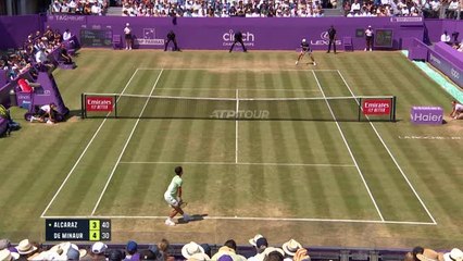 Queen's - Alcaraz décroche son premier titre sur gazon