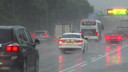 수도권도 장맛비 시작...오후부터 강한 비 / YTN