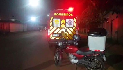 Ao desviar de cachorro, entregador sofre queda no Interlagos