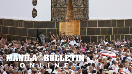 Huge crowds circle Kaaba as hajj begins in Saudi heat
