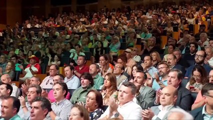 Santiago Abascal anuncia su primer compromiso como candidato a la presidencia del Gobierno: "Vamos a cambiar el rumbo de España de una manera decisiva y decidida"