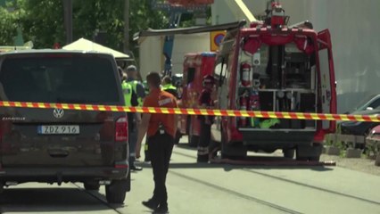 스웨덴 놀이공원 롤러코스터 8m 아래로 탈선...1명 사망·9명 부상 / YTN