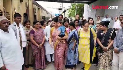 हाती टाळ..  मुखी विठूचं नाम.. नवनीत-रवी राणांची  विठ्ठलभक्ती