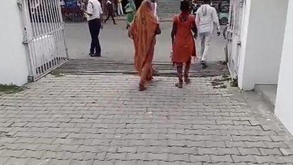 सीतापुर: छत पर सो रही नाबालिग से छेड़छाड़, फिर दी यह धमकी