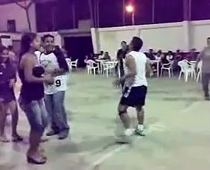 esto es ECUADOR asi se baila CON MI BANDITA 24 DE MAYO - YouTube (360p)