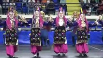 Compétition interclubs de danse folklorique à Kütahya