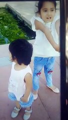 Trishu & Akshu saying crocodile in water -dm
