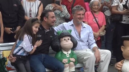 Inauguran una estatuilla de Mafalda en Venezuela por el 50 Aniversario de su último número