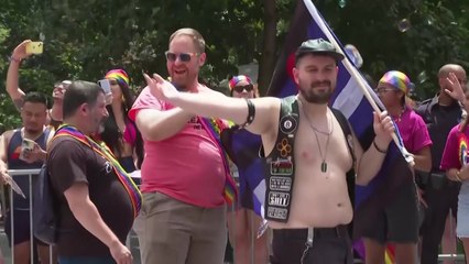 뉴욕 등 미 전역서 '성소수자 행사'...보수의 역류에 "위협받고 있다" / YTN