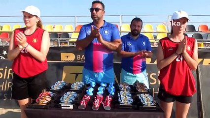 Balıkesir'de Balkan Plaj Voleybolu Şampiyonası düzenlendi