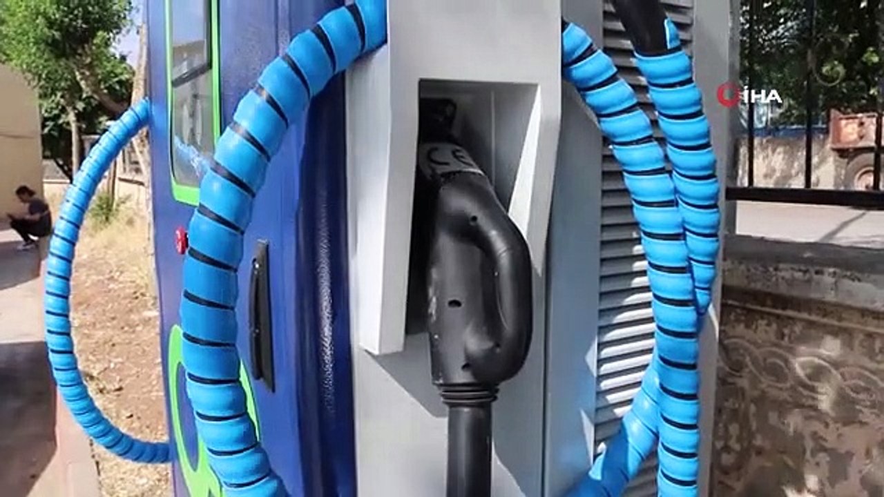 Station de recharge pour véhicules électriques établie à Kurtalan