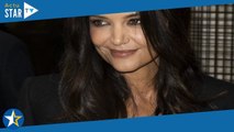 Katie Holmes influenceuse : son collier astro à nouveau en vente après cinq ruptures de stock, décou