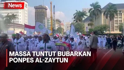 Massa Demo di Kemenko Polhukam Tuntut Bubarkan Ponpes Al-Zaytun, Lalin di Kawasan Patung Kuda Macet