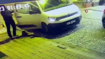 Fatih'te akıl almaz olay: Gözlerinin önünde aracını böyle çaldılar