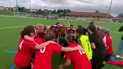 LE PREMIER "VICTORY SONG" DE NOS LOISIRS FÉMININES APRÈS LEUR VICTOIRE A VALENCIN EN AMICAL !
