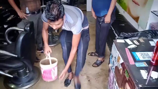 Open pole of the municipality, people were upset due to water logging
