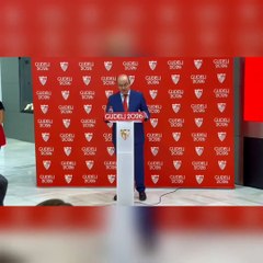 El presidente del Sevilla responde al interés de la Premier en Ocampos