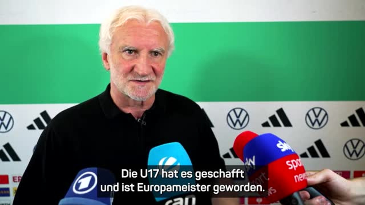 Völler: "flick weiß auch, dass er gefordert ist"