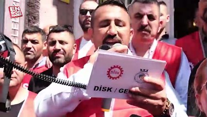 İzmir'de belediye işçileri Tunç Soyer'in kapısına dayandı