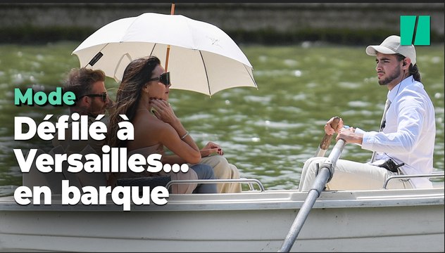 À Versailles, au défilé Jacquemus, Victoria et David Beckham étaient bien installés sur leur barque