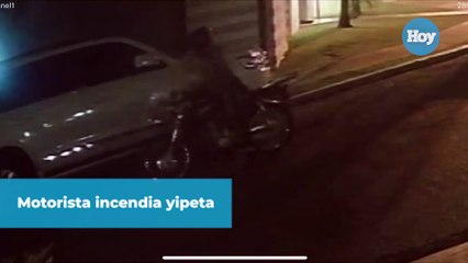 Motorista incendia yipeta en plena calle