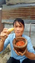 độc lạ ít ai thử chuối chín ăn cả vỏ