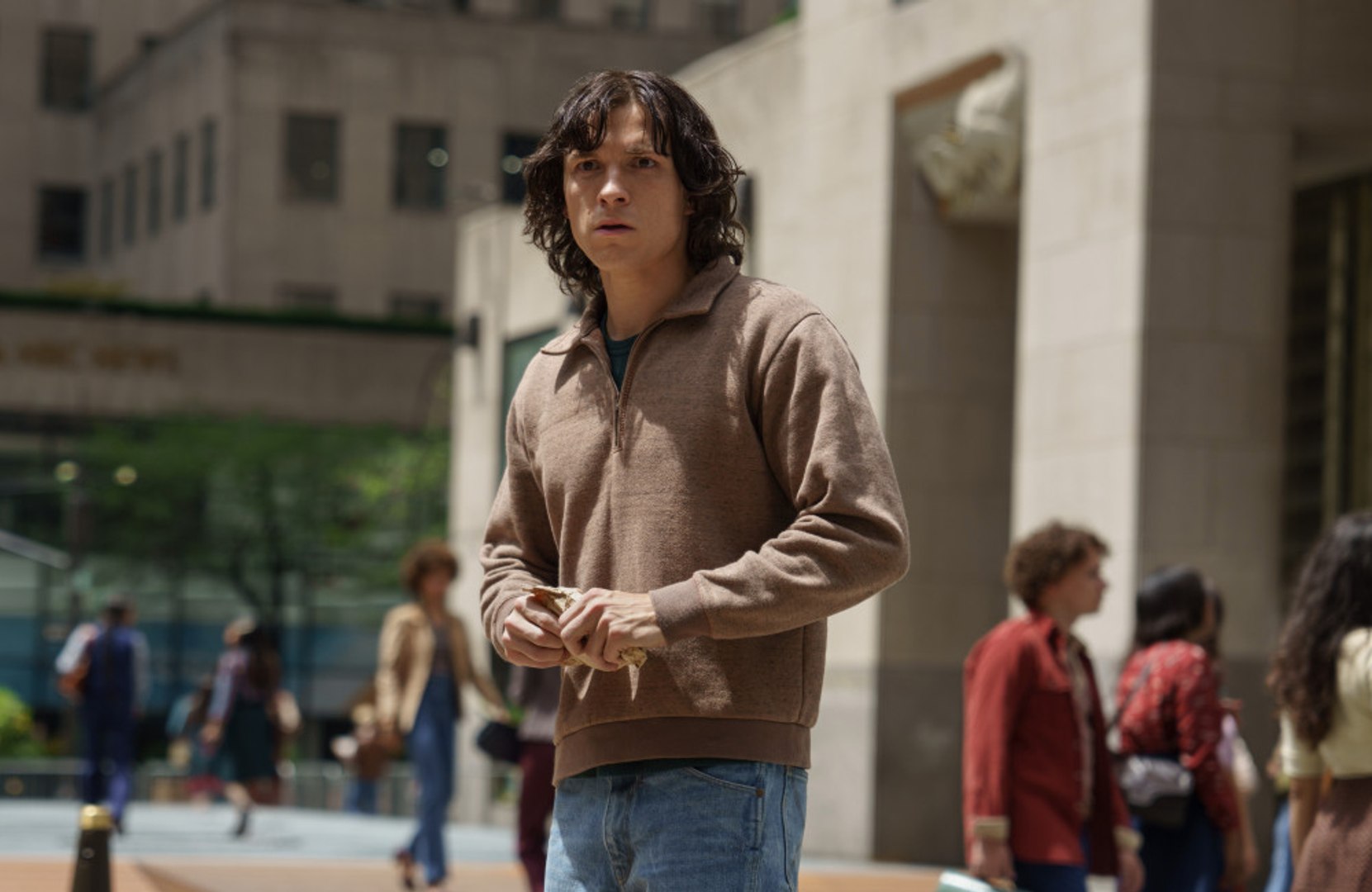 ⁣Tom Holland stays 'resilient' despite 'horrible' reviews