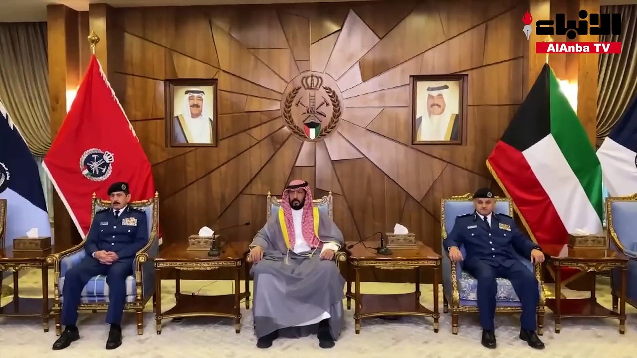 النائب الأول لرئيس الوزراء ووزير الداخلية شهد حفل تخريج 51 ضابطاً في قوة الإطفاء العام