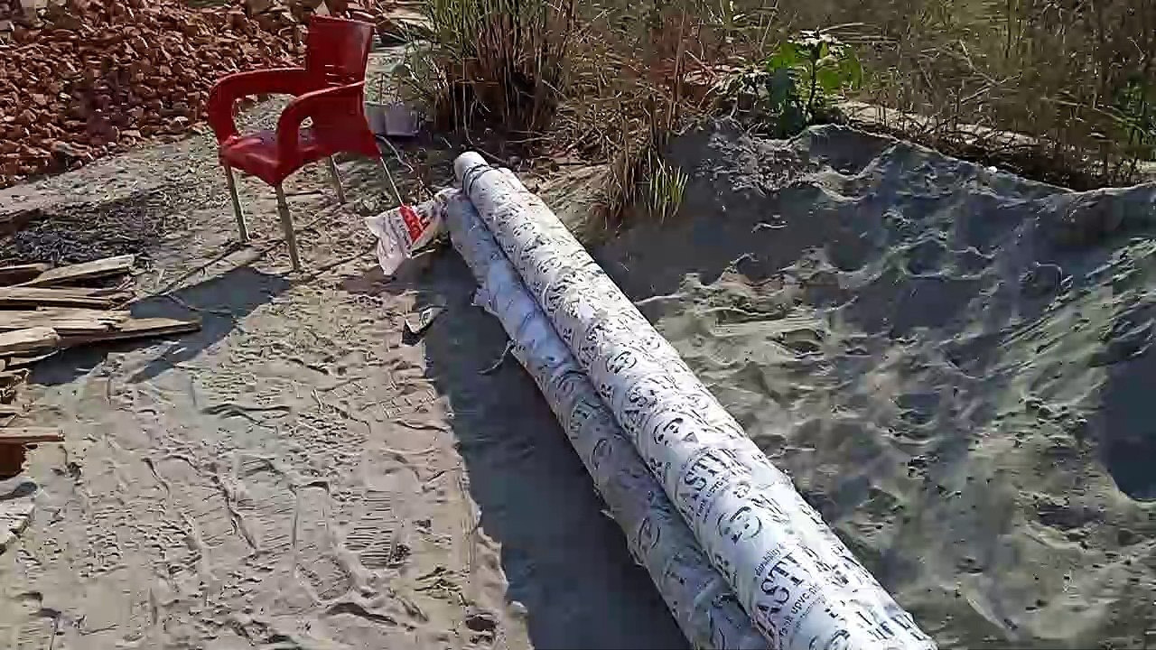 Gutter savarge pipe