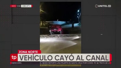 Vehículo cayó a un canal de drenaje en la zona norte