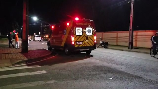 Motociclista fica ferida em acidente de trânsito no Pacaembu