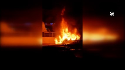 Pendik’te minibüs yangını