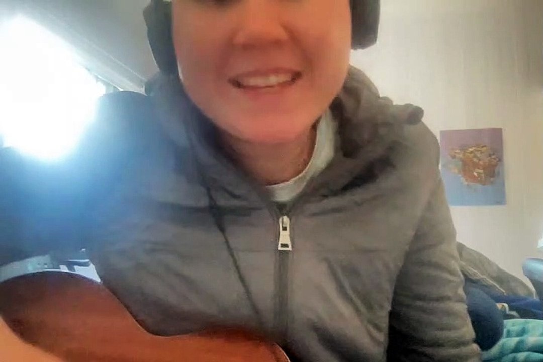 TAYLOR SWIFT "WE ARE NEVER EVER GETTING BACK TOGETHER" GUITAR COVER