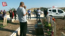 Adıyaman’da kızının doğum gününü mezarı başında kutlayan baba