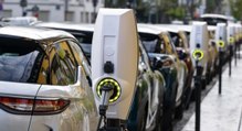 El Gobierno aprueba hoy una deducción del 15% en el IRPF para la compra de vehículos eléctricos