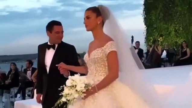 Nazlı Sabancı, eşi Hacı Sabancı'nın doğum gününü kutladı, seçilen pasta sosyal medyanın diline düştü