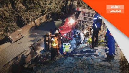 Pemandu maut selepas treler terjunam ke dalam gaung