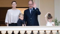 Albert II, Charlène, Jacques et Gabriella de Monaco: fêtant en lumière et feu la Saint-Jean à Monaco