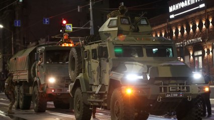 Wagner-Söldner übergeben offenbar "schweres" Militärgerät