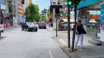 Ünlü oyuncu Özgür Özberk darbedildi!