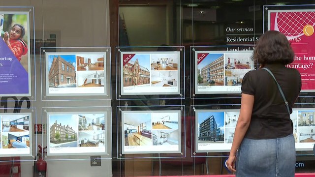 بريطانيا.. المقترضون يواجهون صعوبات نتيجة ارتفاع أسعار الفائدة