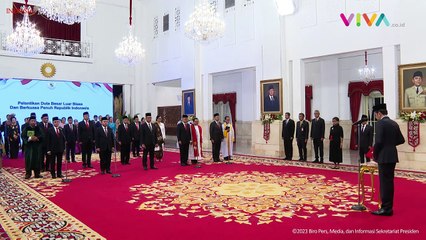 Jokowi Lantik 12 Dubes RI Ada Jubir Kemenlu hingga Bos Media