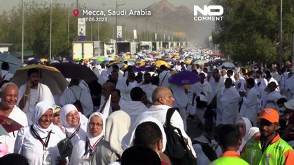 Pélerinage de la Mecque : des milliers de pèlerins sur le mont Arafat