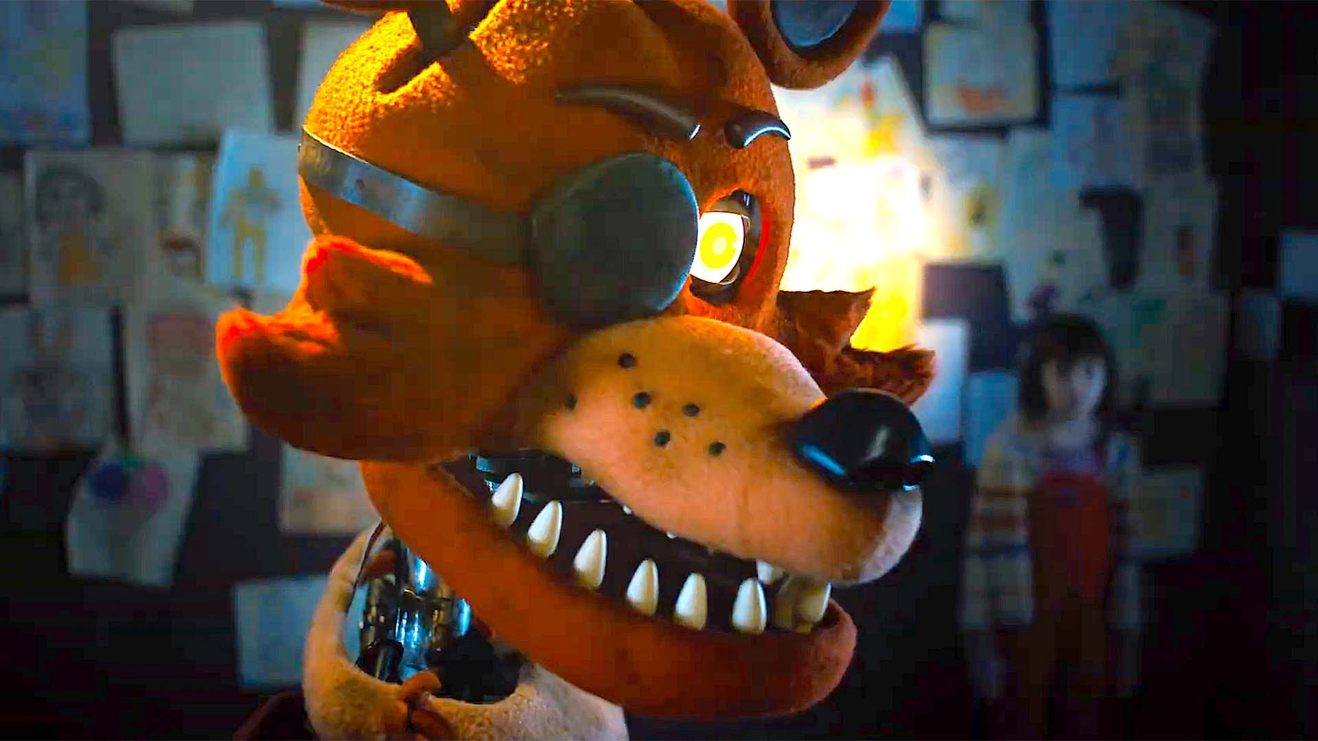 Watch Josh Hutcherson in 'Five Nights at Freddy's Trailer – The