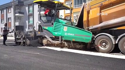 Tarsus'ta Kırklarsırtı Mahallesi'nde 1200 ton sıcak asfalt çalışması yapıldı