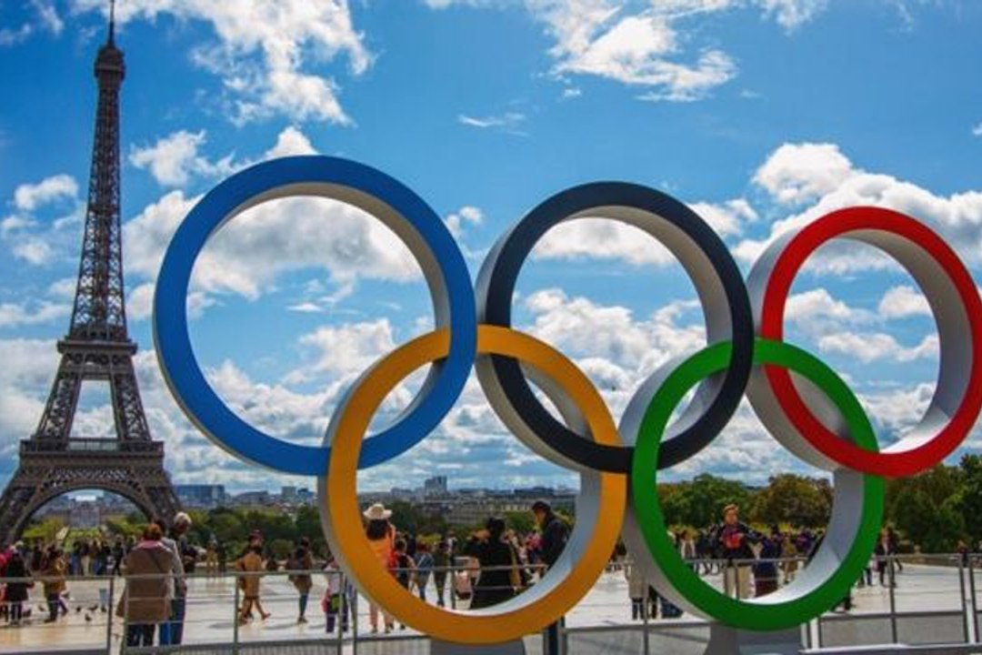 اللجنة المنظمة لأولمبياد باريس 2024 تتجه لمنع المشروبات الكحولية في المدرجات