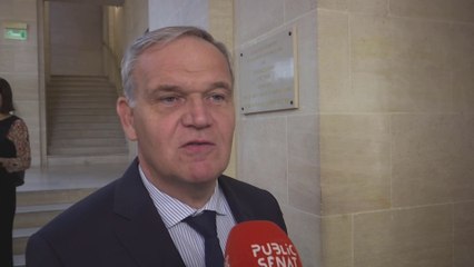 "Changer la tête du gouvernement, mais pour quoi faire ?"