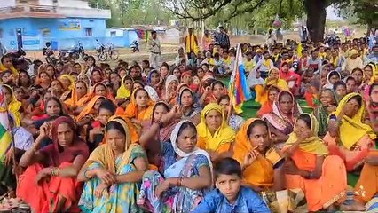 गोंगपा ने एसडीएम कार्यालय के सामने किया प्रदर्शन