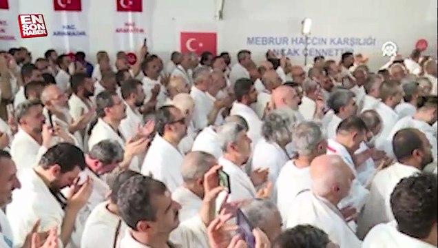 Diyanet İşleri Başkanı Ali Erbaş, Arafat'ta vakfe duası yaptı